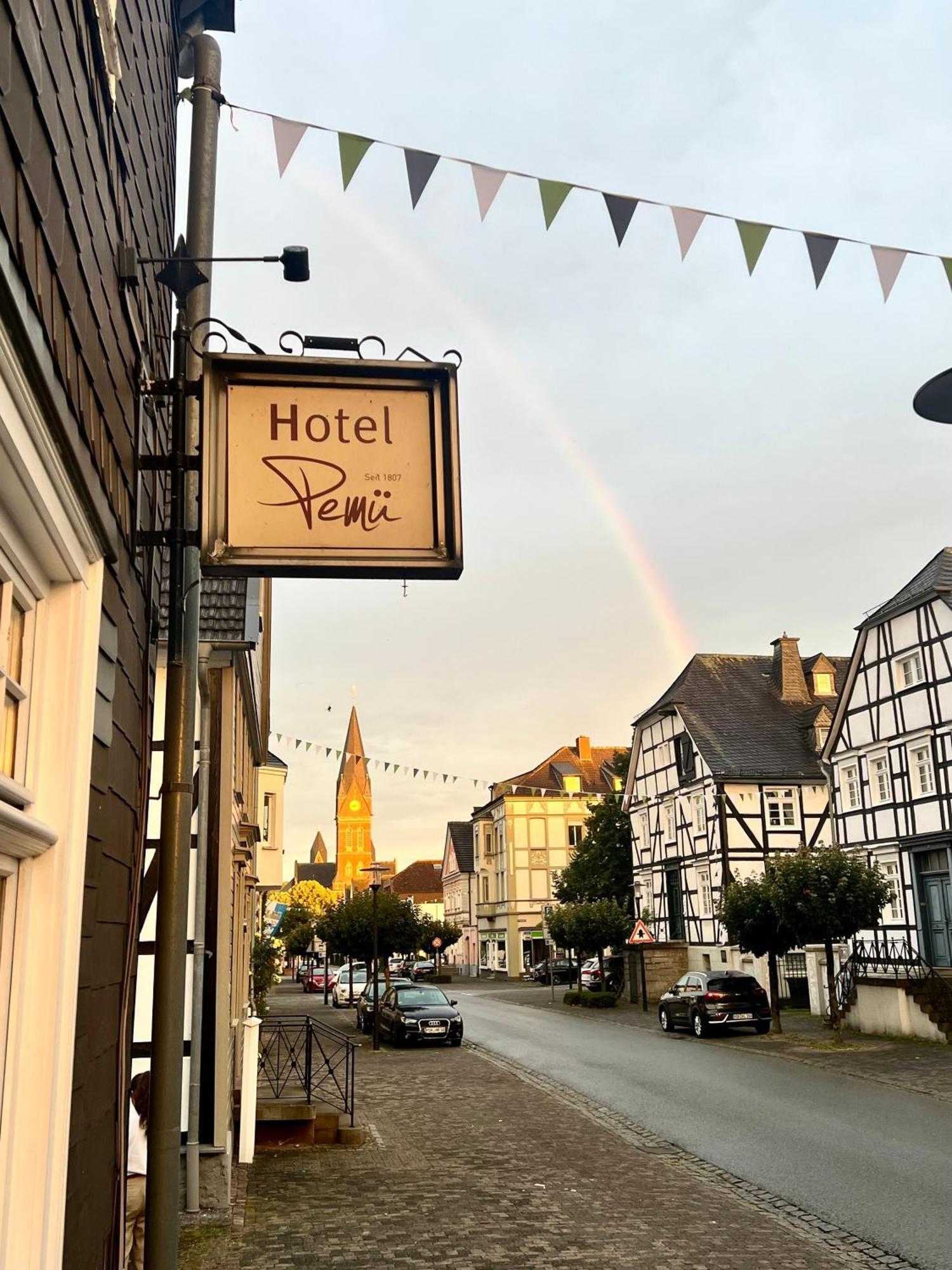 Hotel Pemue Arnsberg Bagian luar foto